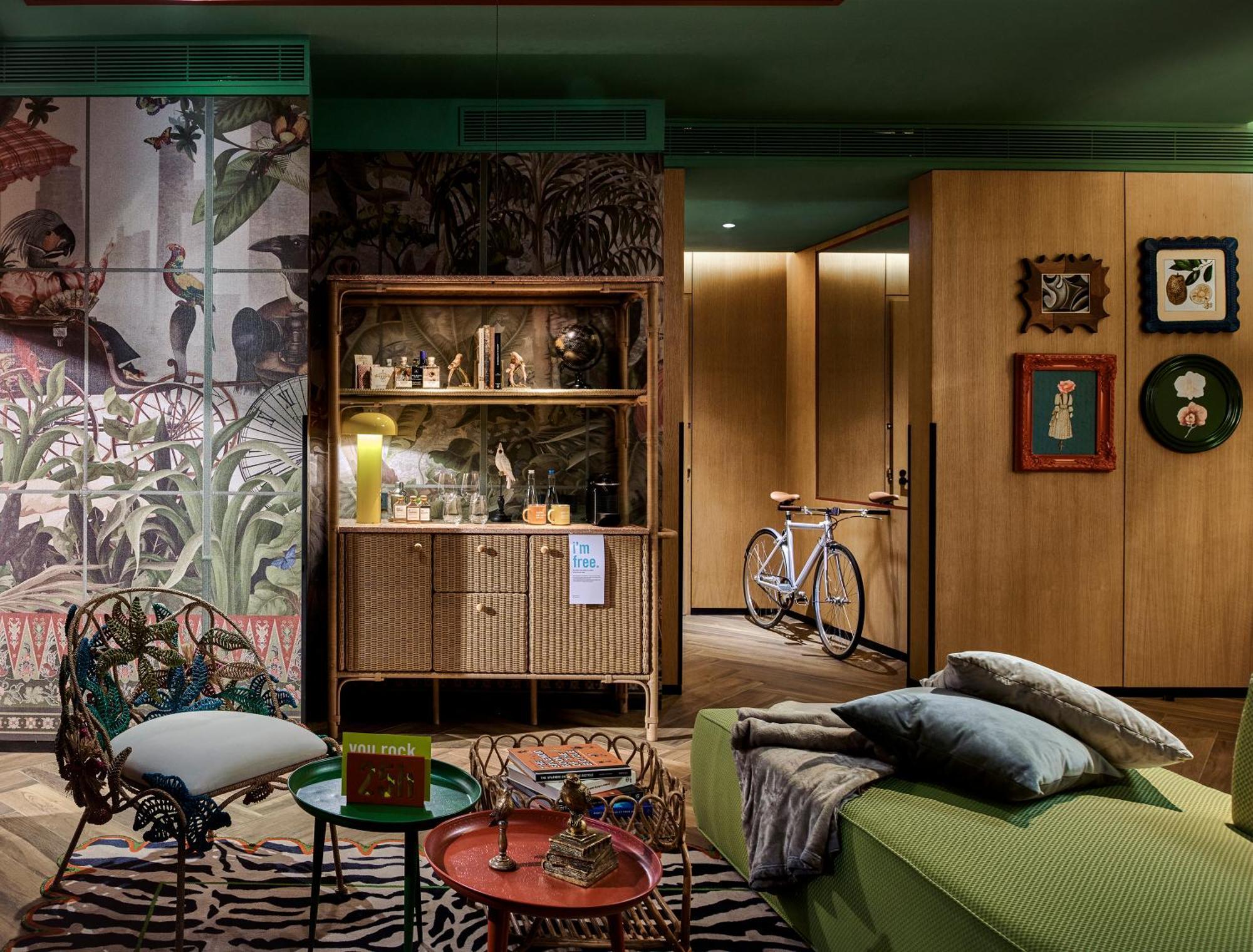 25Hours Hotel Jakarta The Oddbird Exteriér fotografie